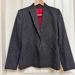 Vintage Grey & Red Pinstriped Wool 1 Button Blazer and Pencil Skirt Suit. Size 6